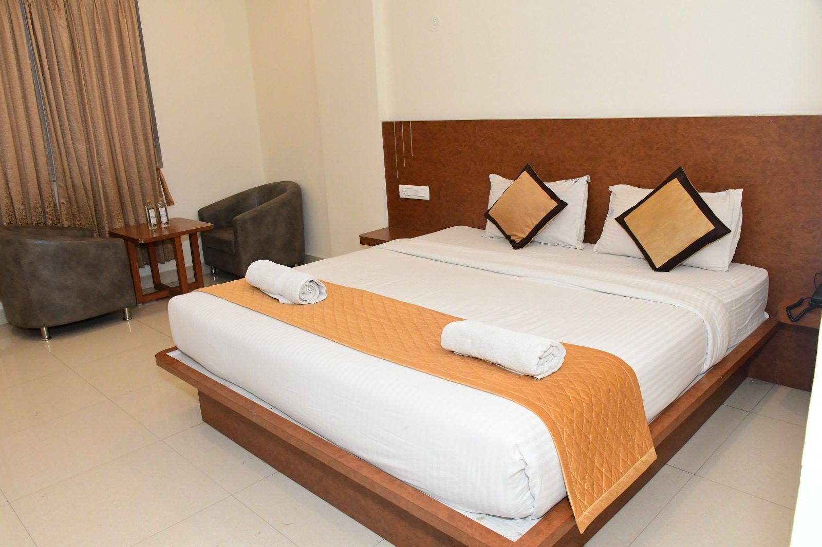 Executive Room Bed View