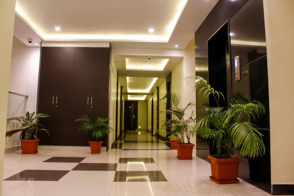 Sai Vihaar Inn & Suites Corridors